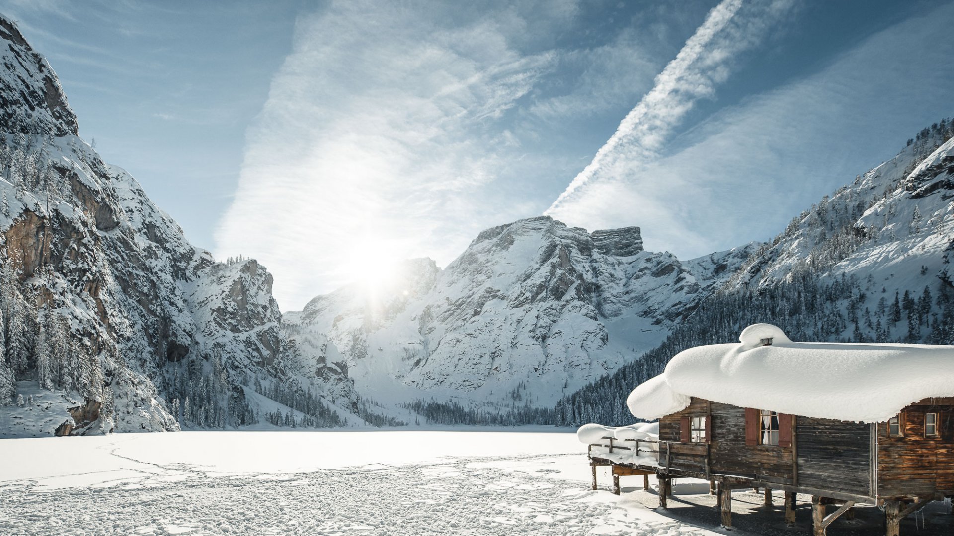 Parken im Winter: Pkw-Schutz und Planen gegen den Schnee